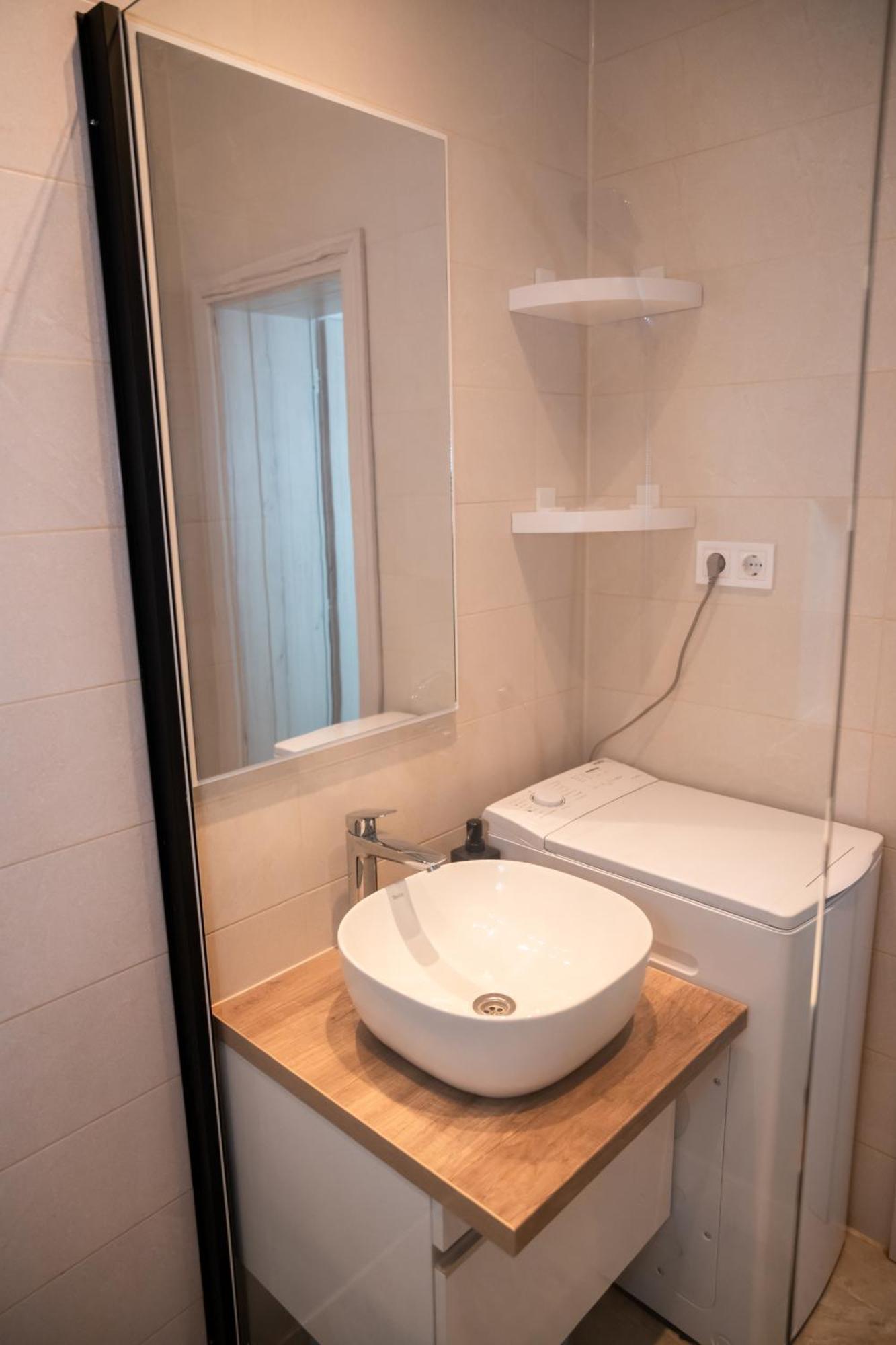 Winestone Corner Apartment เดเบรตเซน ภายนอก รูปภาพ